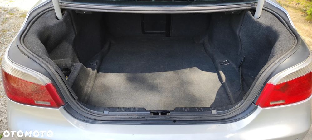 BMW Seria 5 - 21