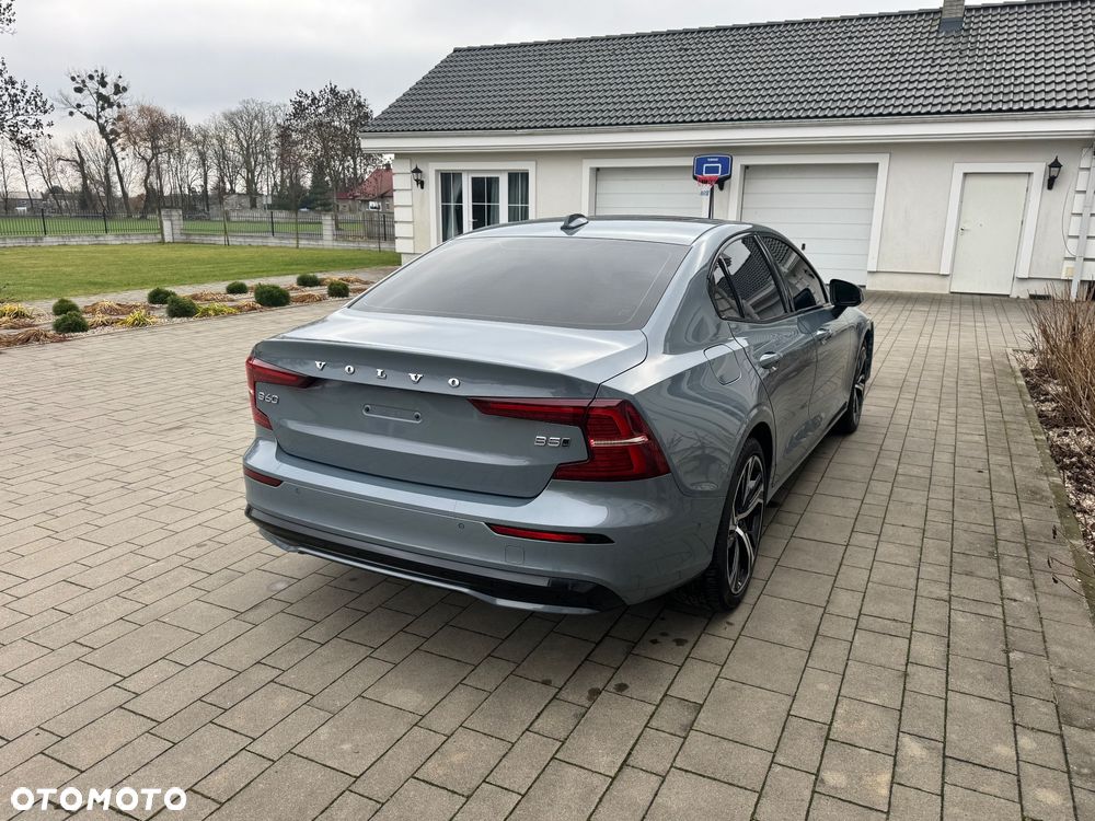 Volvo S60 B5 B AWD R-Design - 5