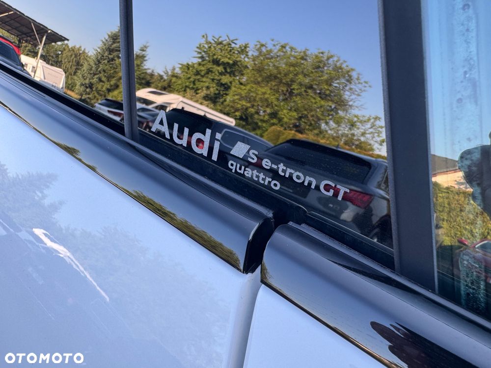 Audi e-tron GT 105kWh S Launch Edition Quattro - 33