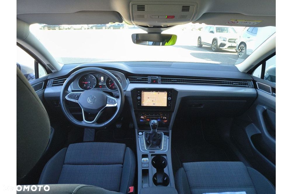 Volkswagen Passat Variant 2.0 TDI EVO Business - 7