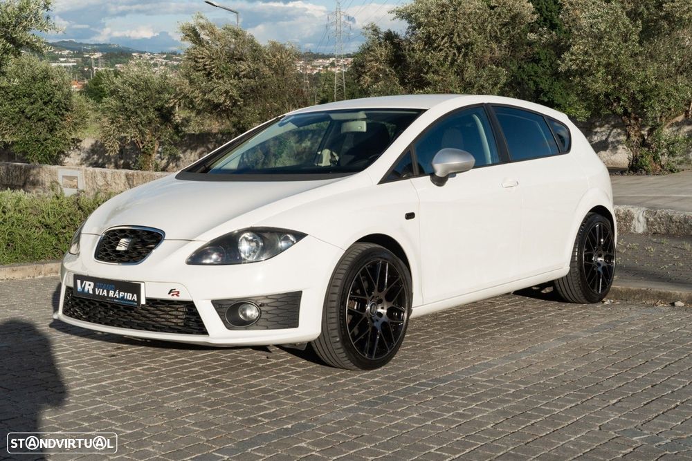 SEAT Leon 2.0 TDI FR DPF - 34