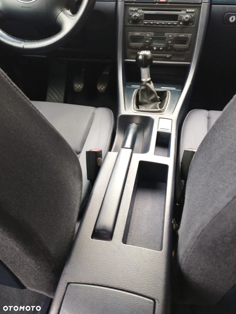 Audi A4 Avant 1.9 TDI - 12