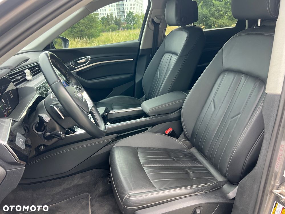 Audi e-tron 50 Quattro - 18