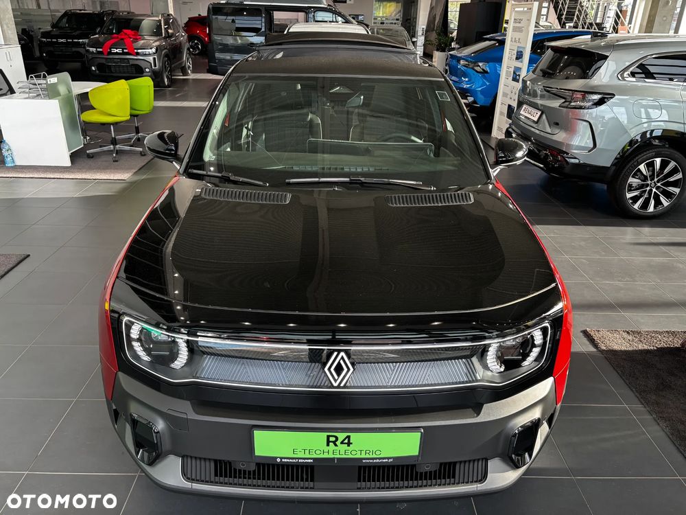Renault 4 E-Tech 52kWh Comfort Range Iconic Plein Sud - 8