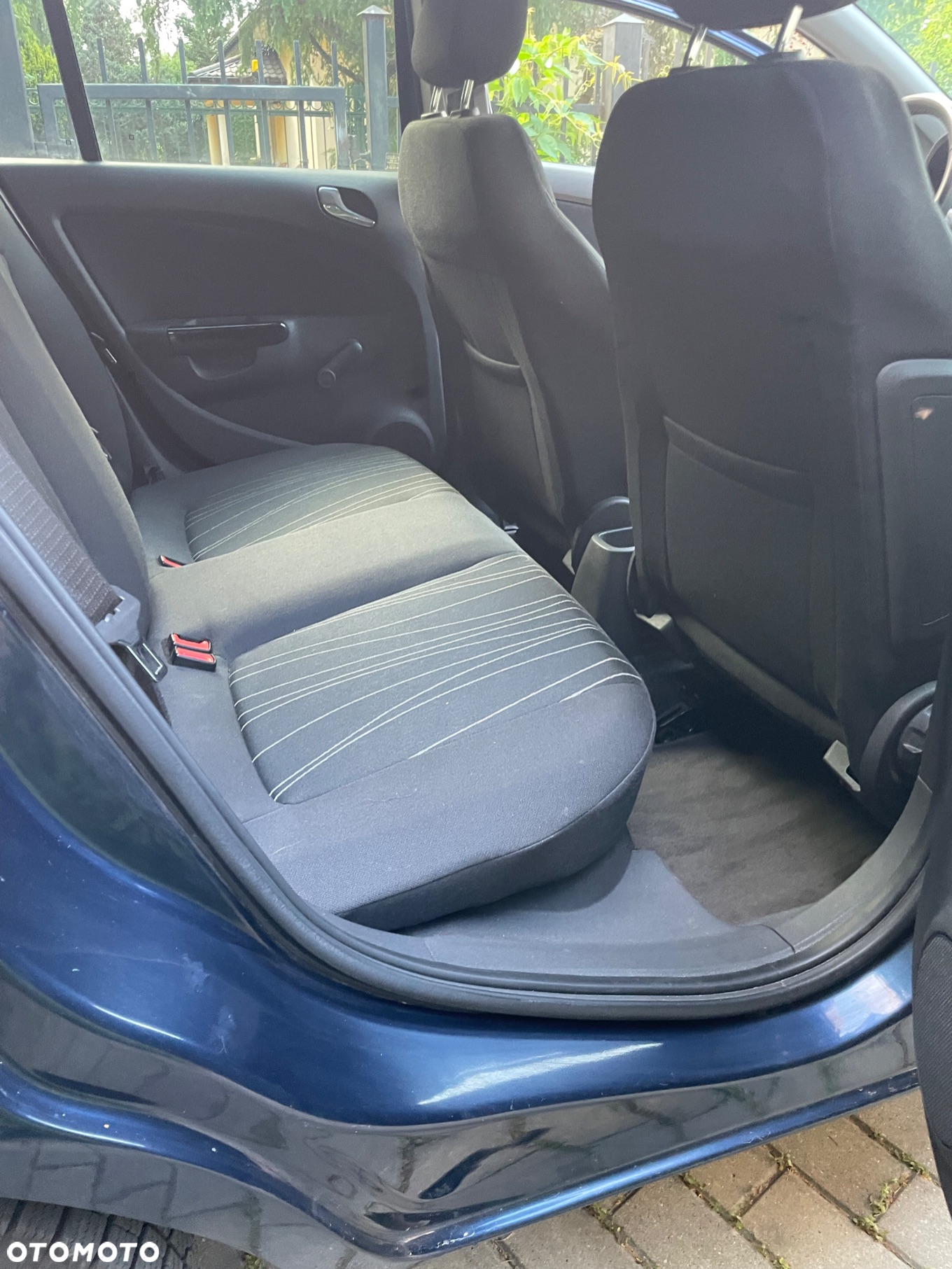 Opel Corsa - 25