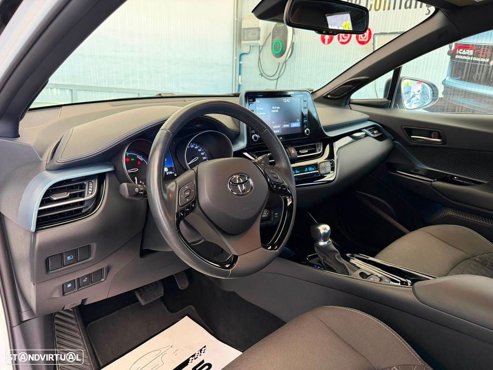 Toyota C-HR 1.8 Hybrid Square Collection - 11