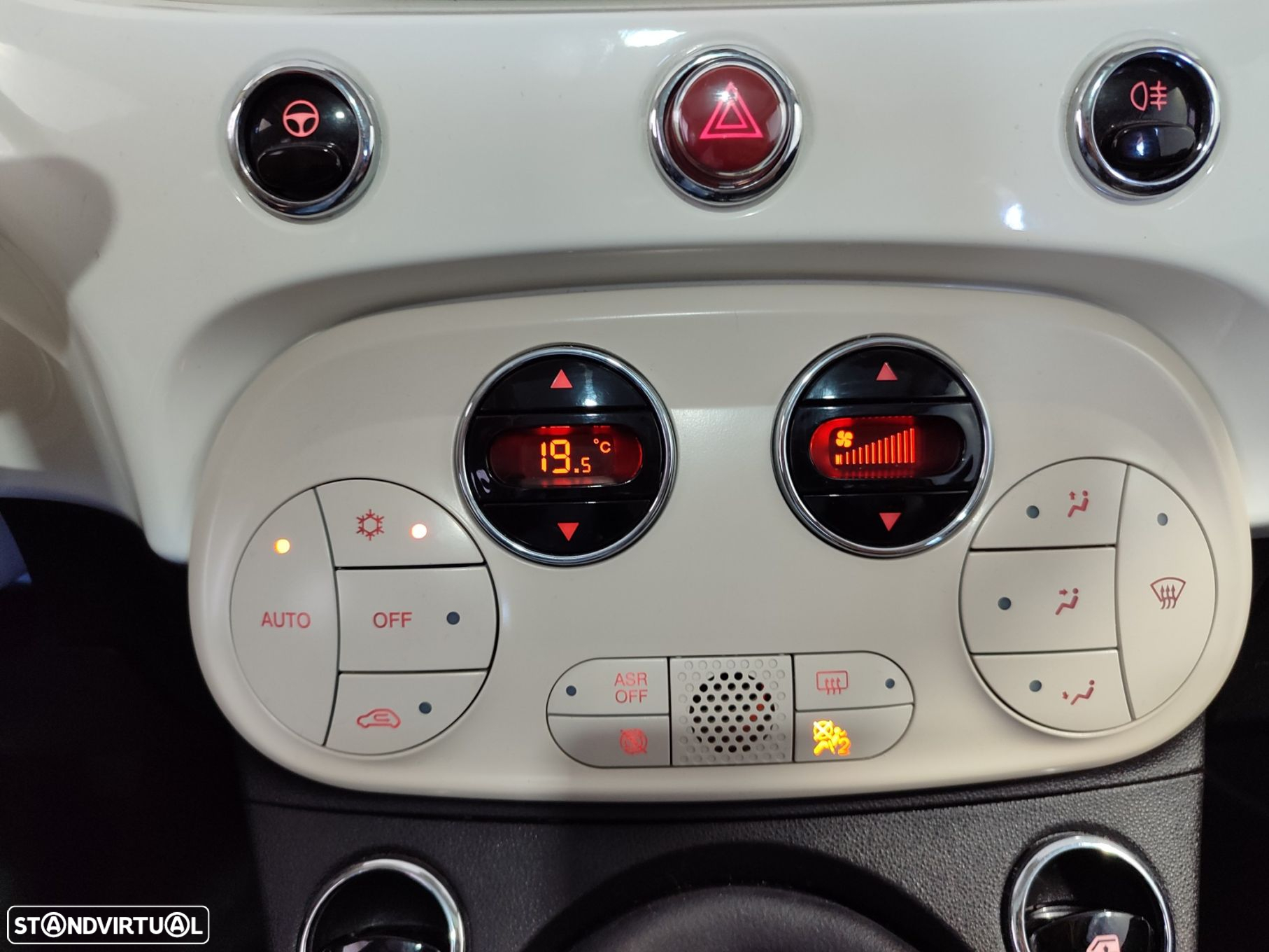 Fiat 500 1.0 Hybrid Lounge - 28
