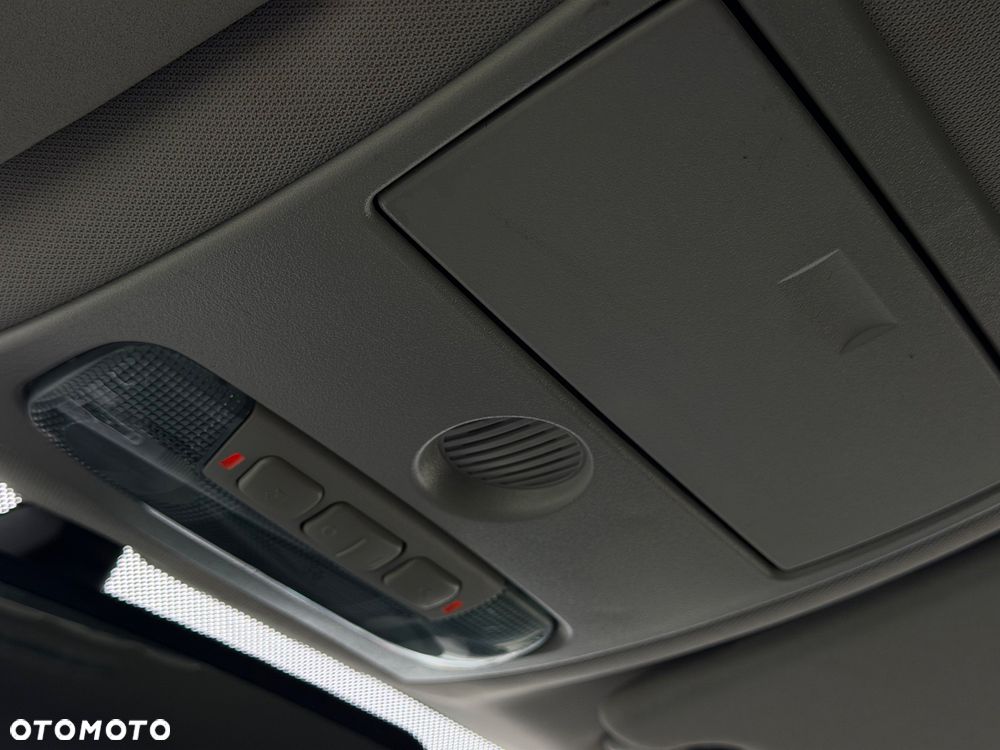 Ford Kuga 2.0 TDCi 4WD Titanium - 32