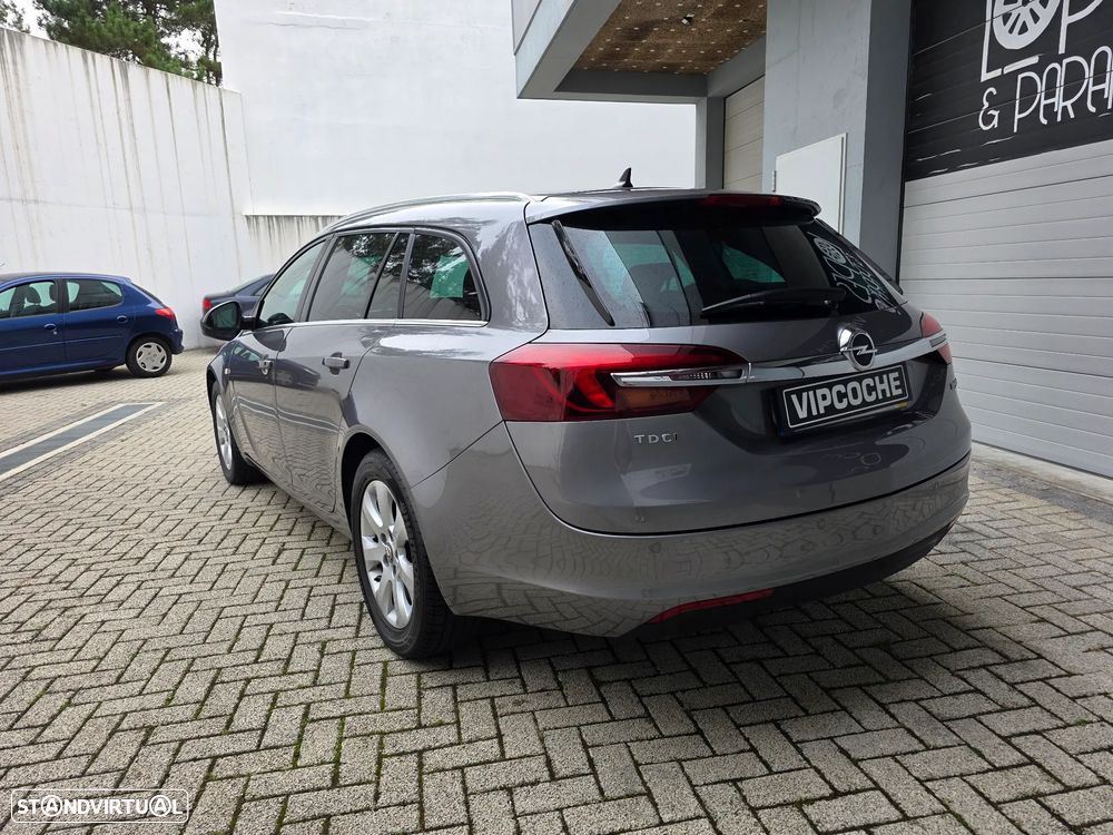 Opel Insignia Sports Tourer 1.6 CDTi Executive S/S - 24