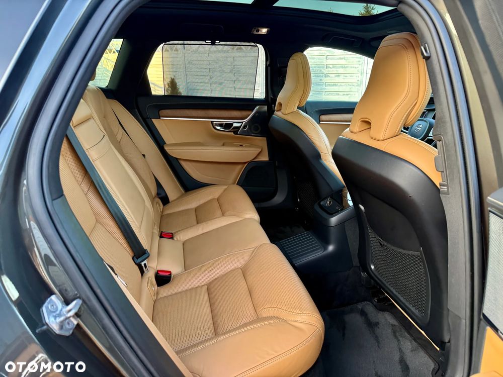 Volvo V90 T8 Twin Engine AWD Inscription - 25