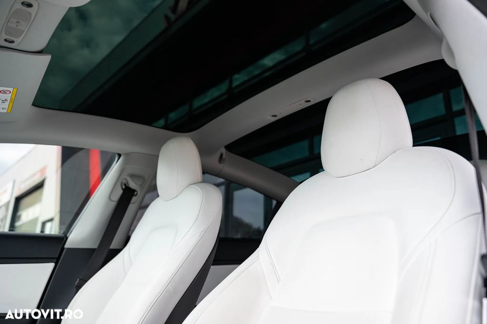 Tesla Model 3 Langstreckenbatterie Allradantrieb Dual Motor - 8