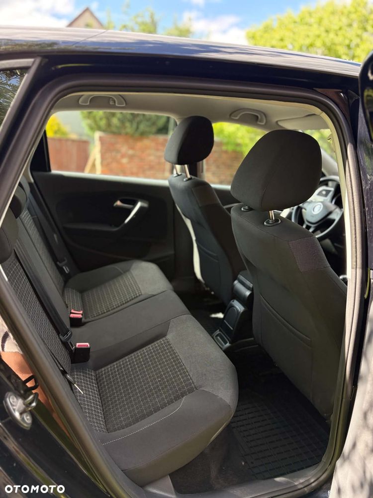 Volkswagen Polo 1.4 TDI BMT Comfortline - 10