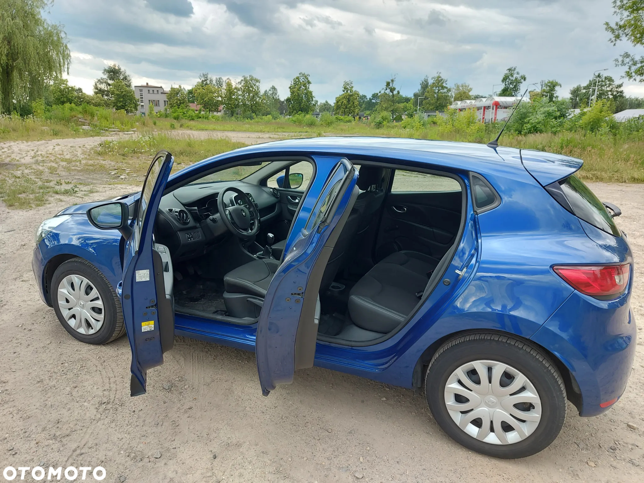 Renault Clio 1.2 16V Life - 9
