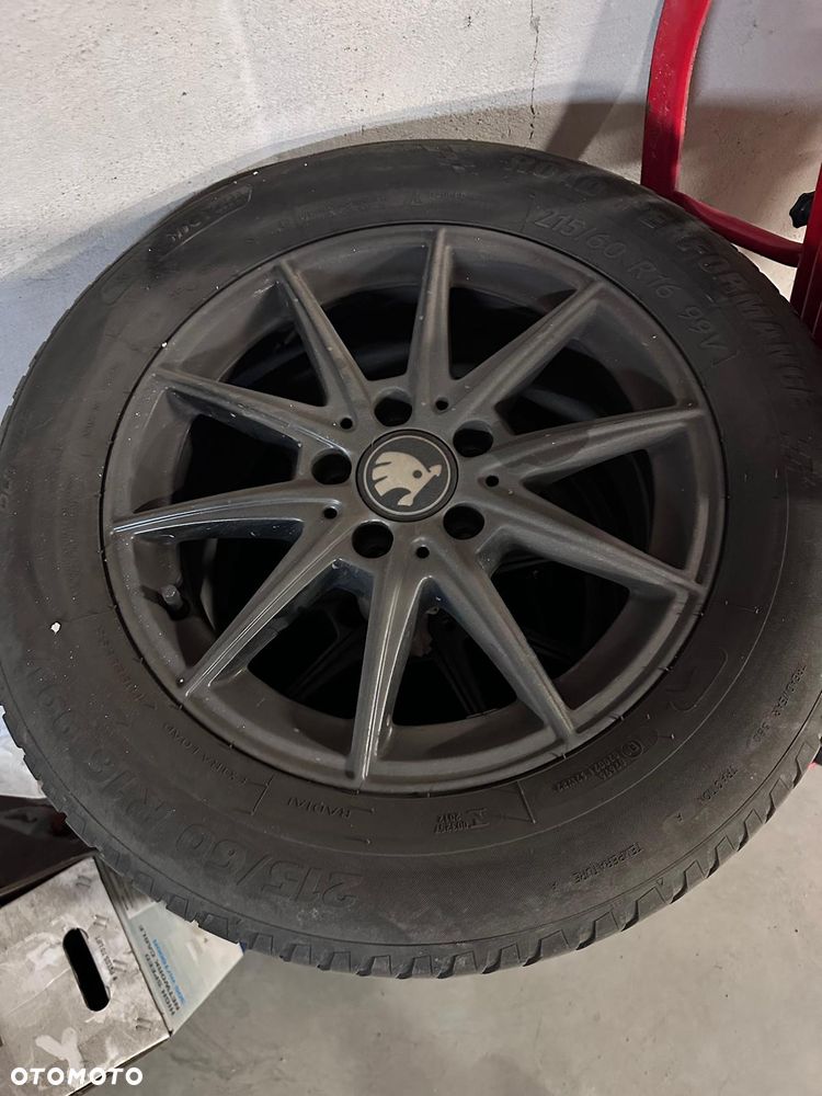 Skoda Superb 2.0 TDI Ambition DSG7 - 8