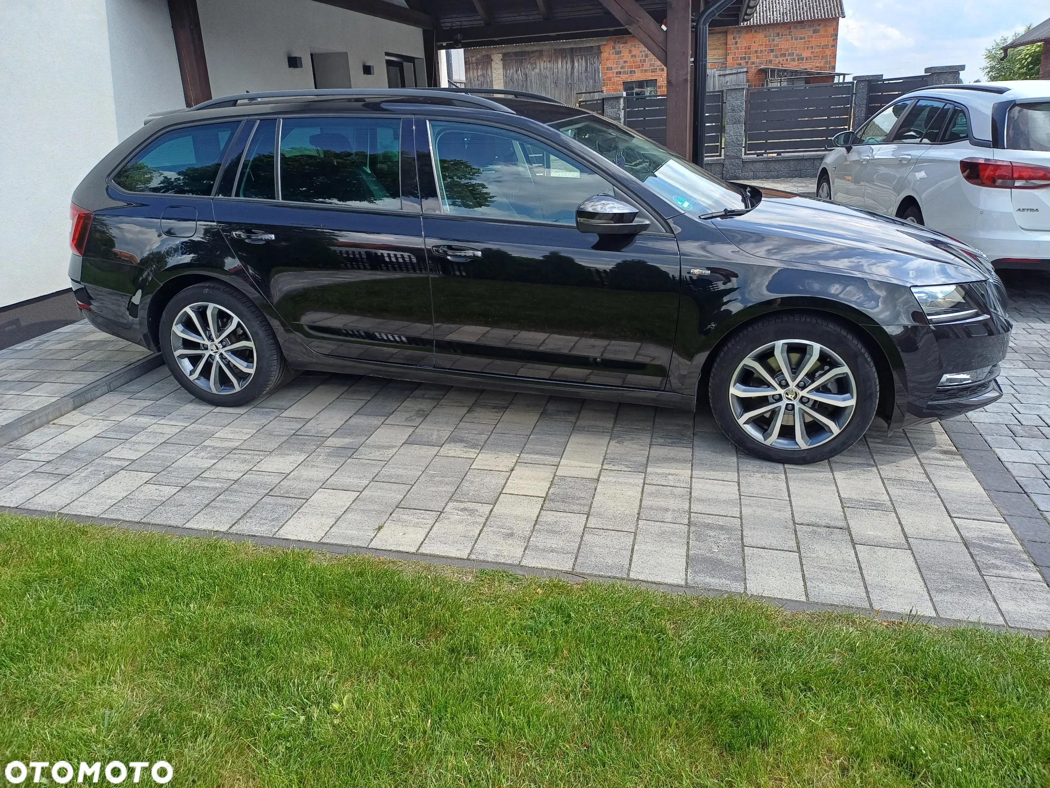 Skoda Octavia 2.0 TDI DSG Soleil - 11