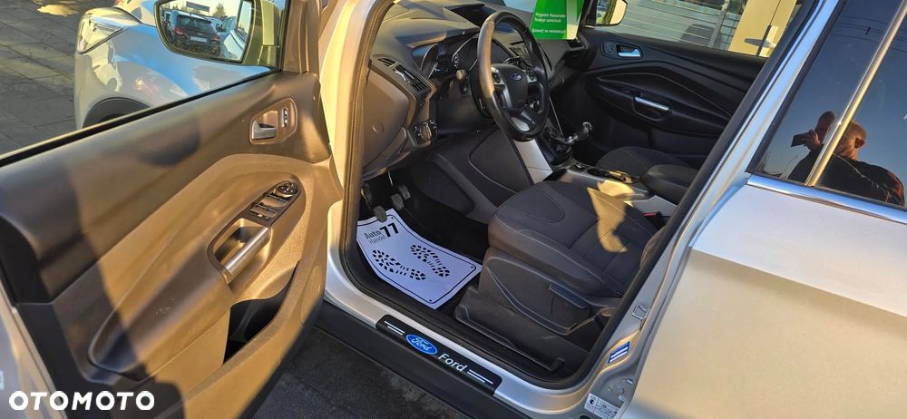 Ford Kuga 2.0 TDCi Titanium - 5