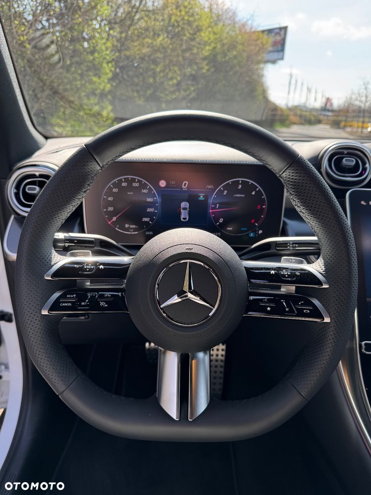 Mercedes-Benz GLC 300 d 4Matic 9G-TRONIC AMG Line Plus - 10