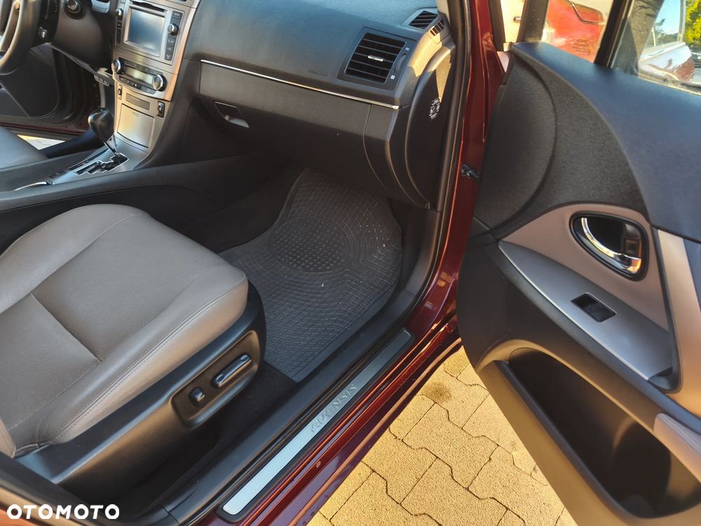 Toyota Avensis 2.0 Prestige MS - 37