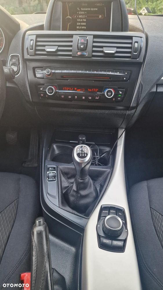 BMW Seria 1 116d EfficientDynamics - 11