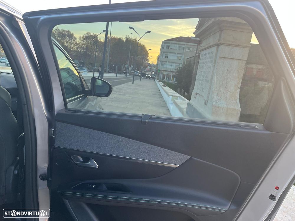 Peugeot 5008 BlueHDI 130 EAT8 Allure - 40