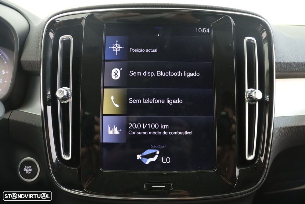 Volvo XC 40 2.0 D3 Momentum Geartronic - 20