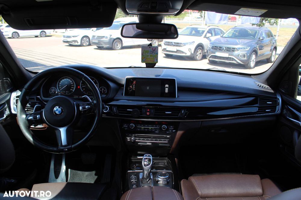 BMW X5 M M50d - 23