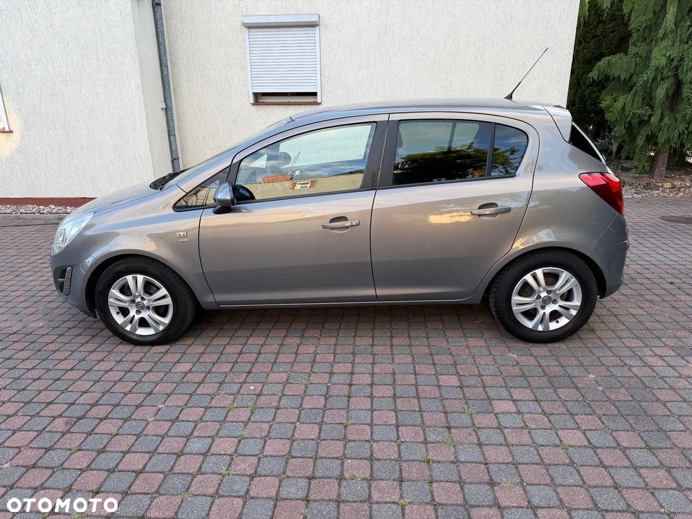 Opel Corsa 1.4 16V Satellite - 6