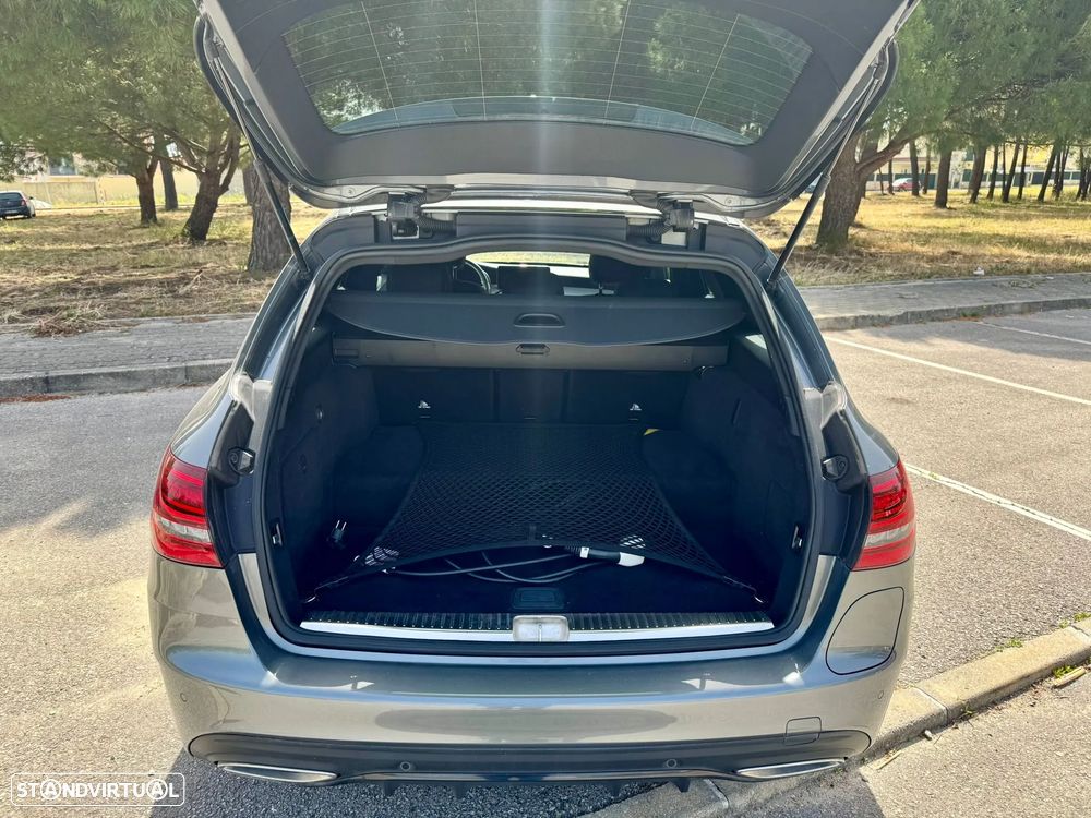 Mercedes-Benz C 300 de AMG Line - 5