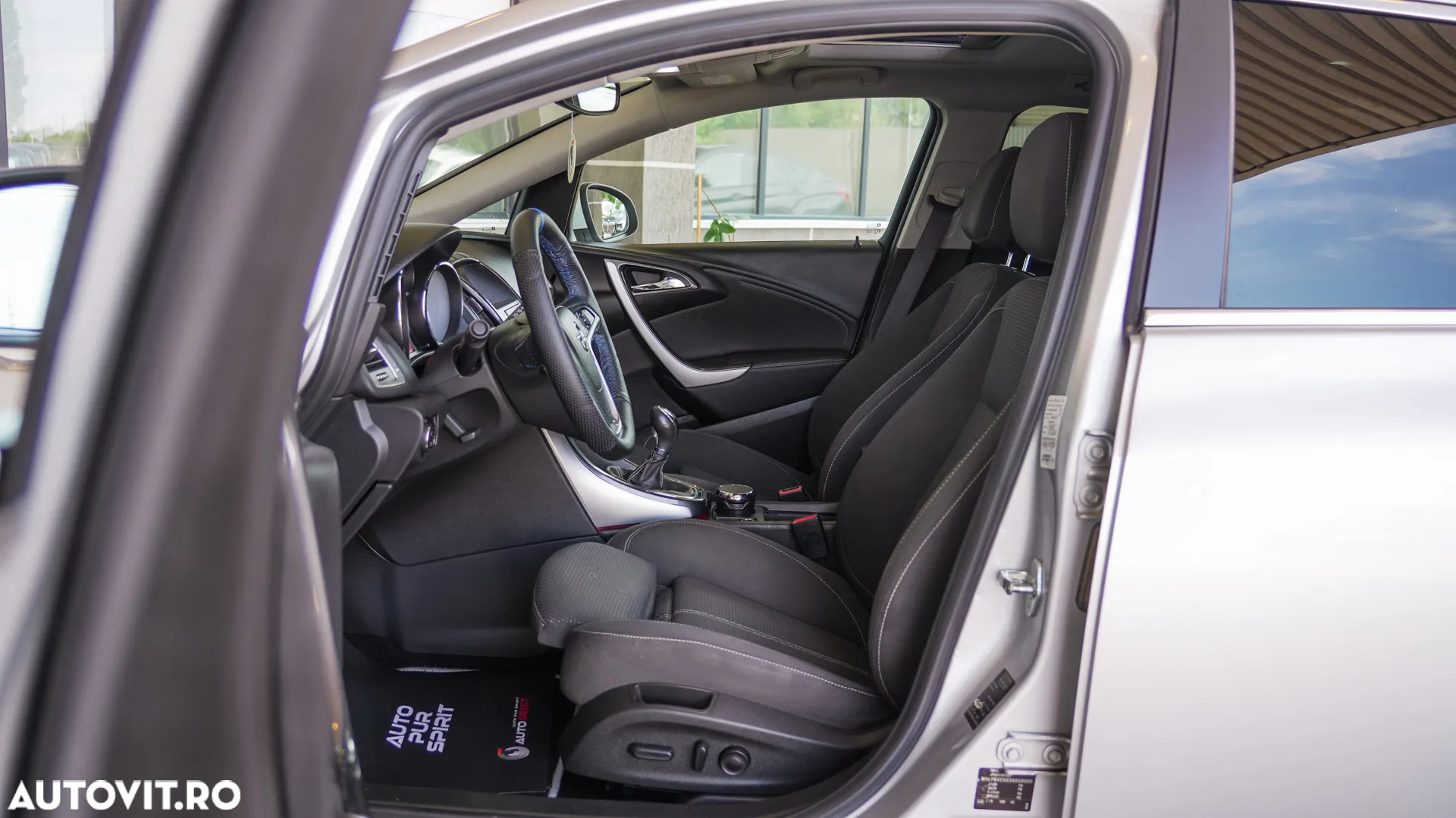 Opel Astra 1.7 CDTI Cosmo - 22