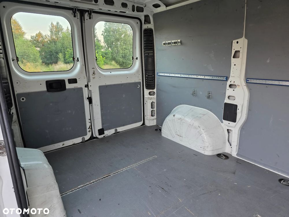 Peugeot BOXER - 30