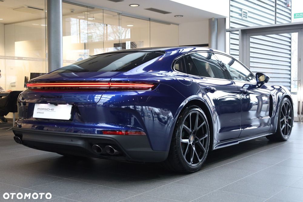 Porsche Panamera - 3