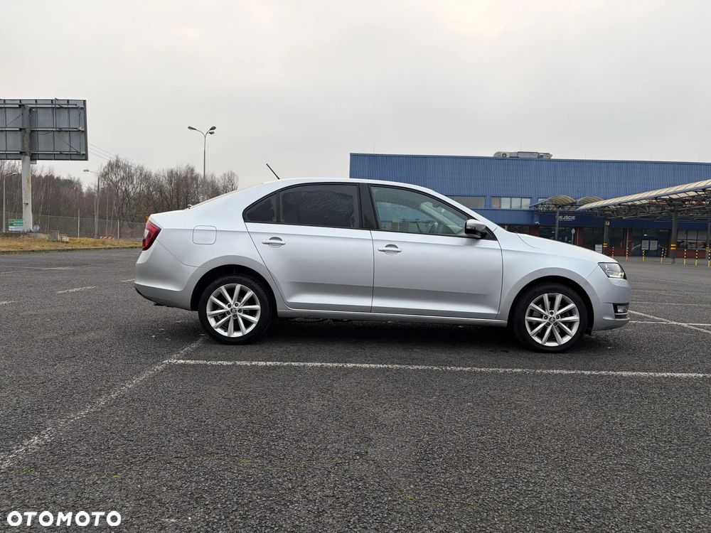 Skoda RAPID 1.0 TSI Style - 2