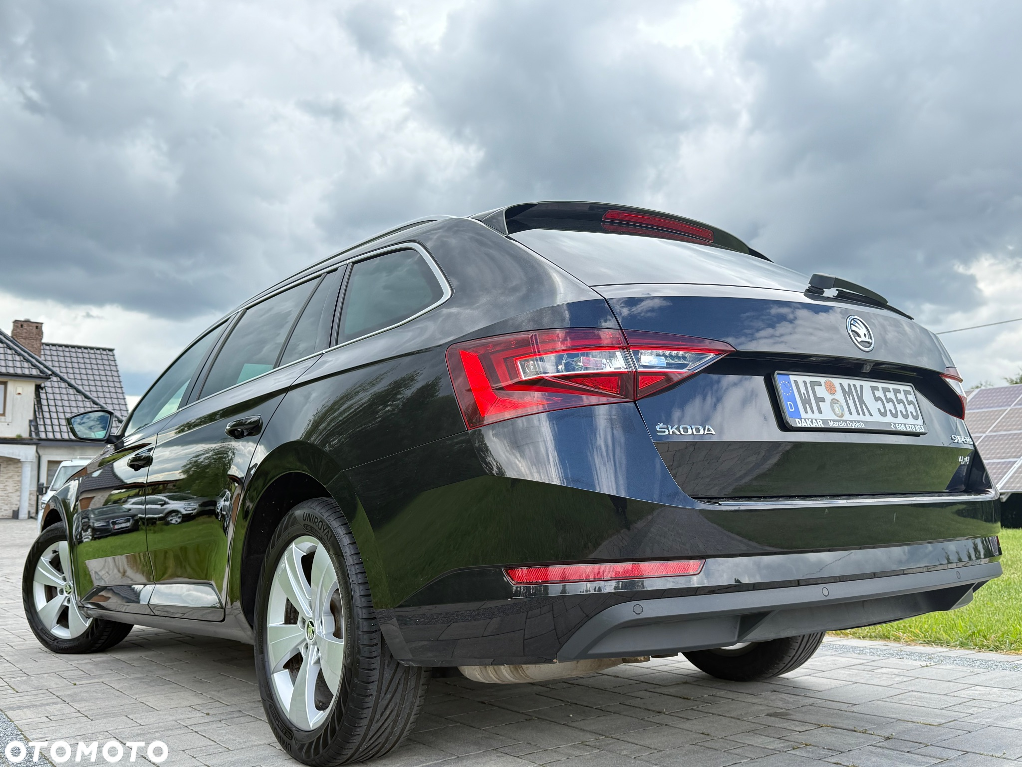 Skoda Superb 2.0 TDI 4x4 Active DSG - 33