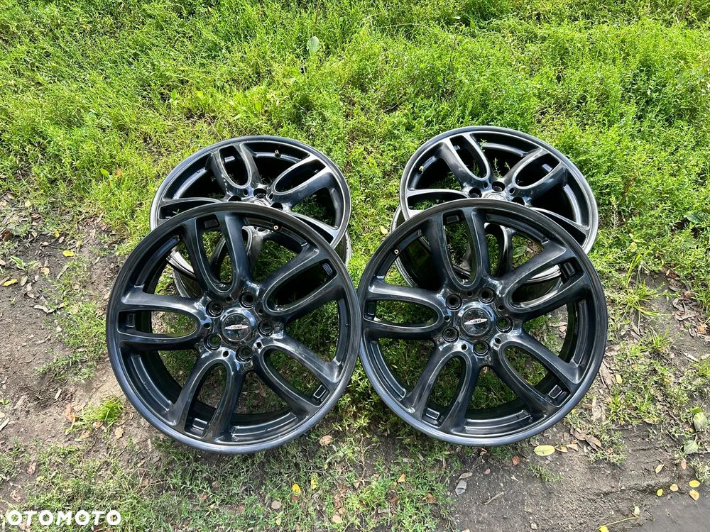 4 X Czarne Felgi 19" Mini Cooper Countryman - 22