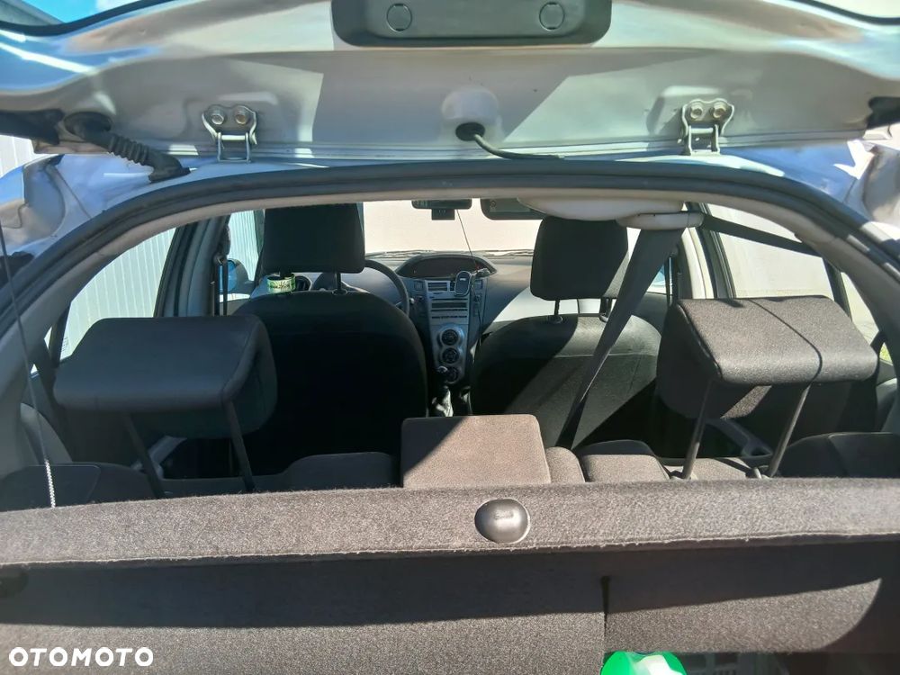 Toyota Yaris 1.33 Sol - 9