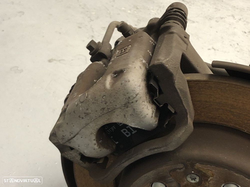Pinças de travão Trás/Dto Usado OPEL ASTRA K Sports Tourer (B16) 1.6 CDTi | 11.1... - 2
