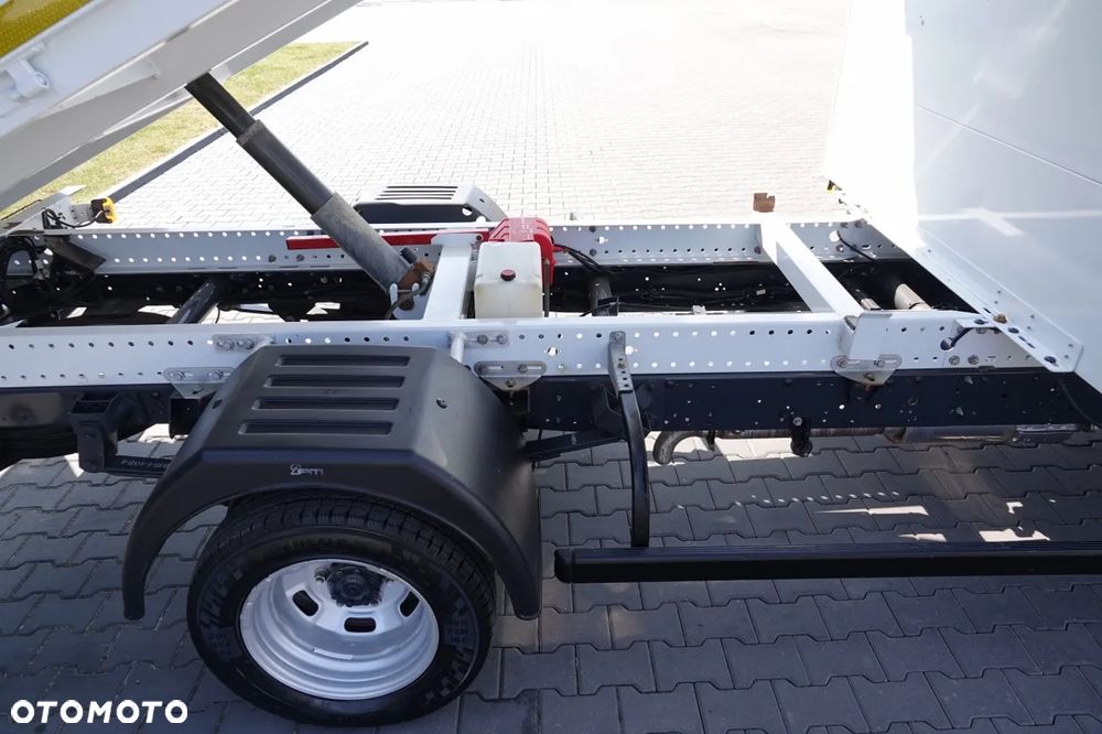 Iveco DAILY 35-150 / WYWROTKA TYLNOZSYPOWA / BLIŹNIAK / SPROWADZONY - 10
