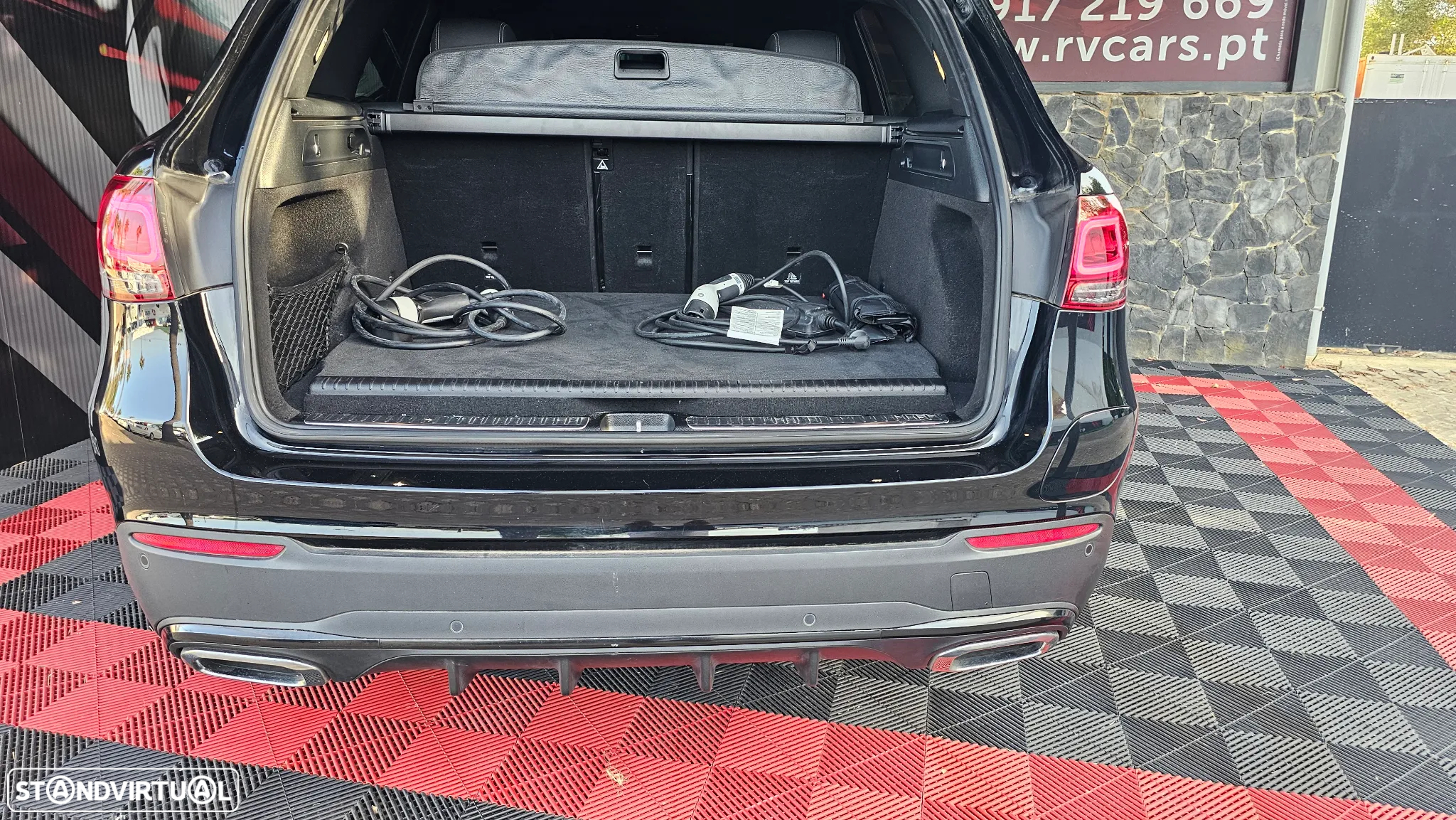 Mercedes-Benz GLC 300 de 4Matic 9G-TRONIC AMG Line - 42