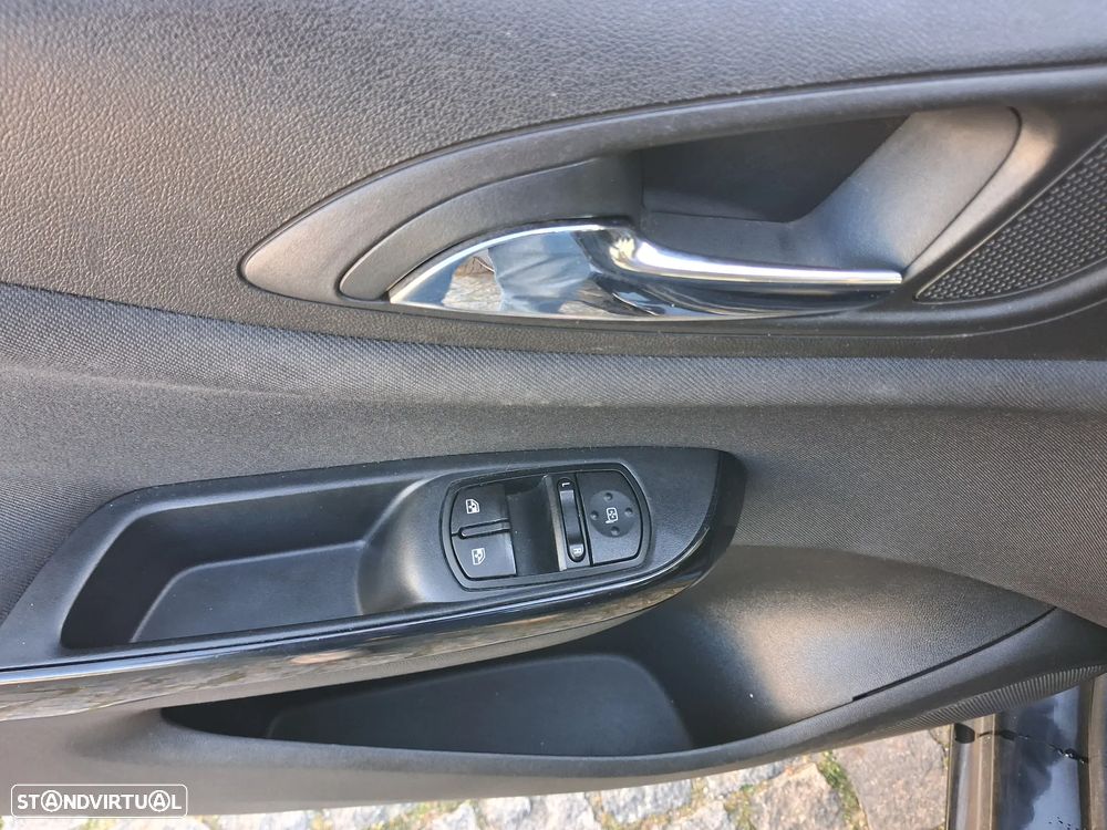 Opel Corsa 1.3 CDTI DPF EcoFLEX S&S Edition - 10