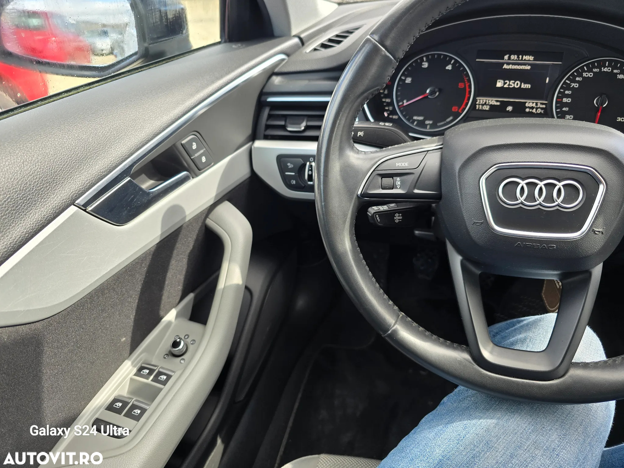 Audi A4 Avant 2.0 TDI ultra Design - 23
