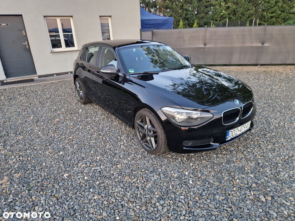BMW Seria 1 116i - 4