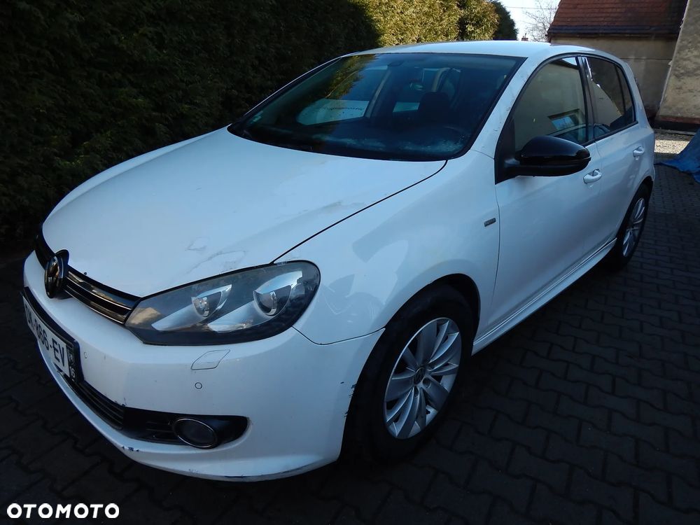 Volkswagen Golf 2.0 TDI DPF BlueMotion Technology MATCH - 3