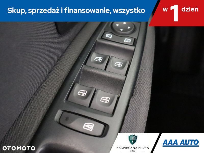 Renault Scenic - 18