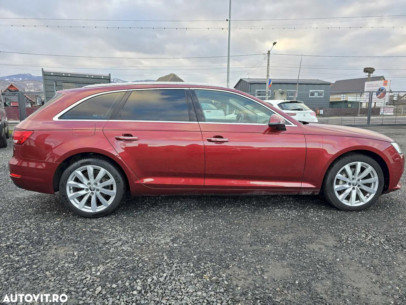 Audi A4 Avant 2.0 TDI S tronic - 8