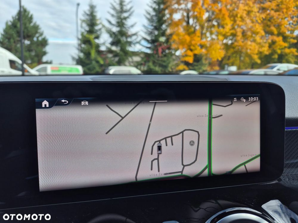 Mercedes-Benz GLB 200 AMG Line 7G-DCT - 20