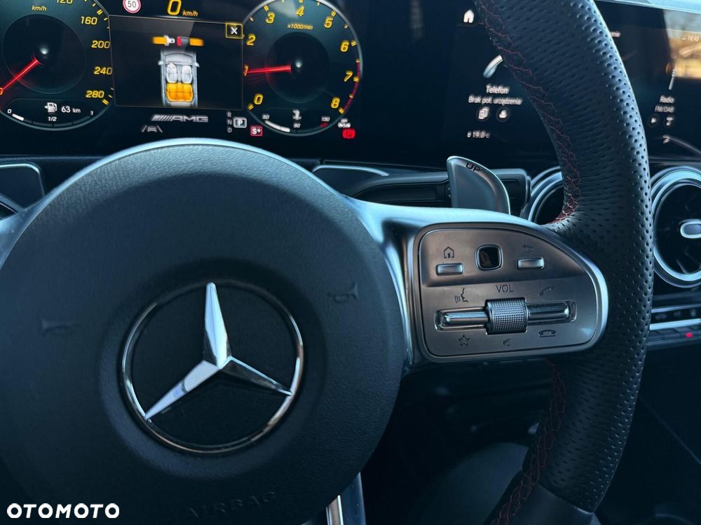 Mercedes-Benz GLB AMG 35 mHEV 4-Matic 8G-DCT - 23