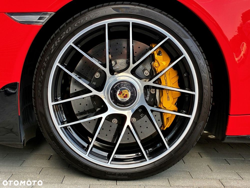 Porsche 911 - 17