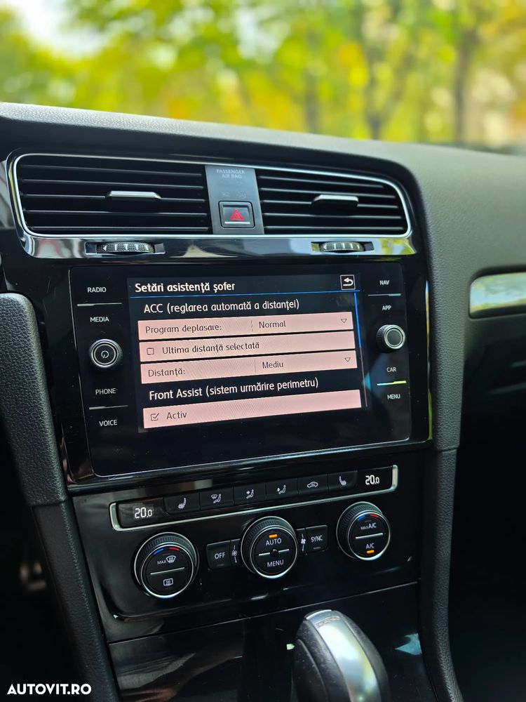 Volkswagen Golf 1.5 TSI ACT DSG Join - 18