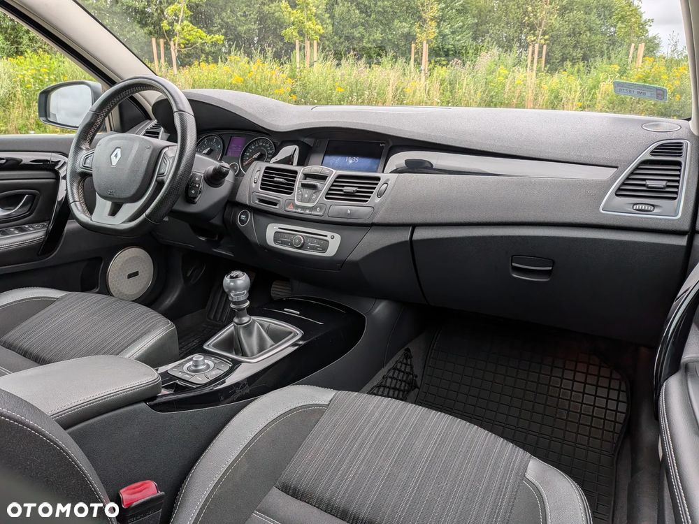 Renault Laguna 2.0 dCi Bose Edition - 21