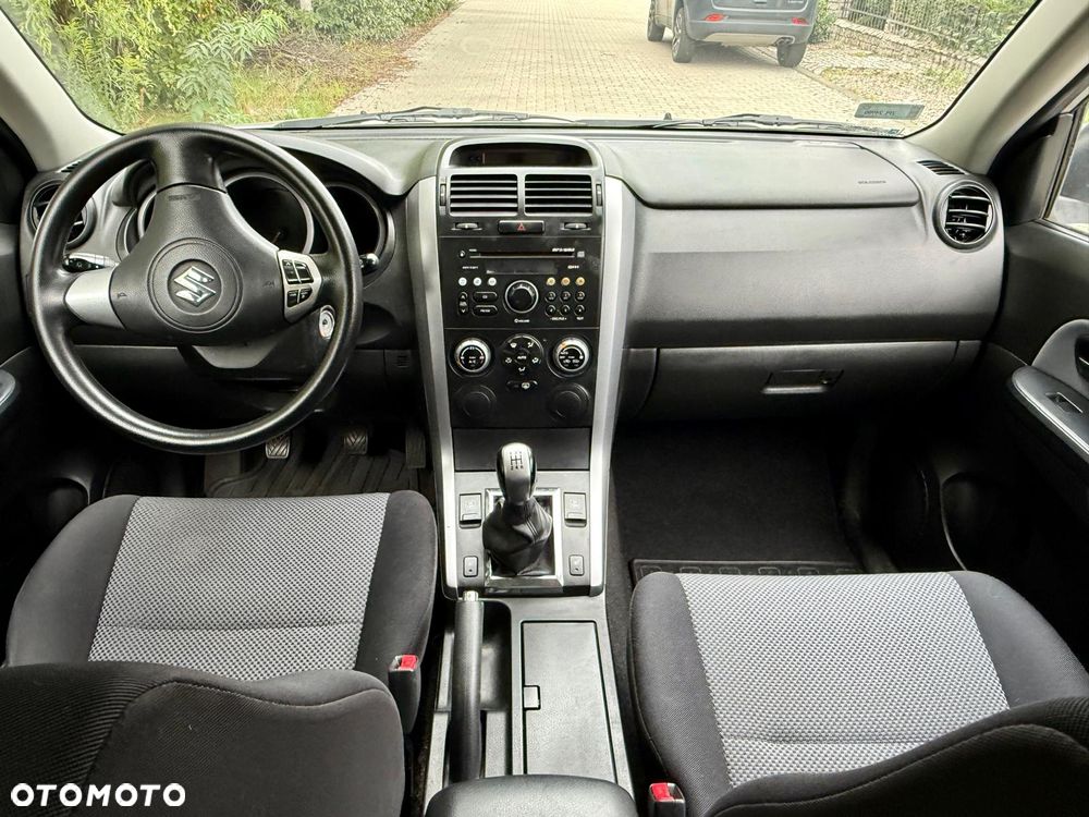 Suzuki Grand Vitara 1.6 - 5